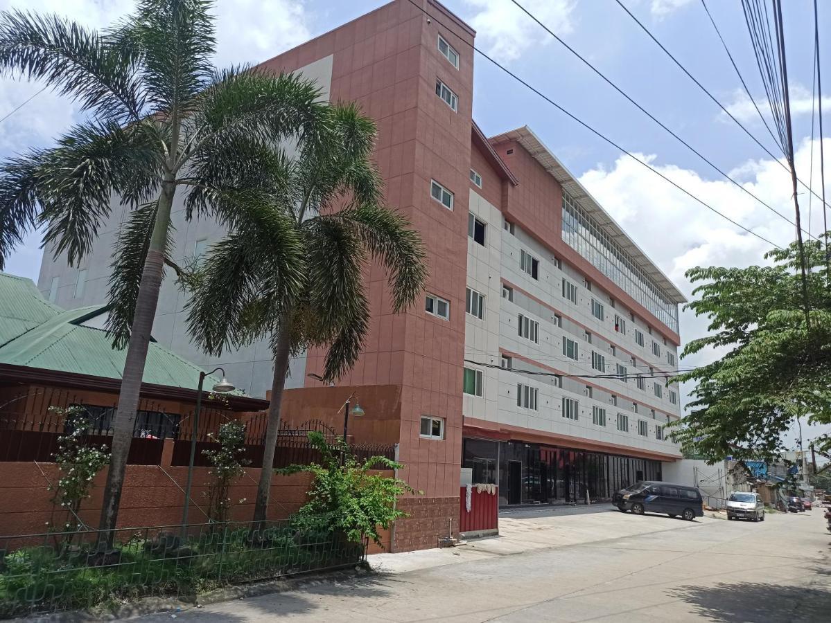 Emmaus Condotel Angeles Exterior photo